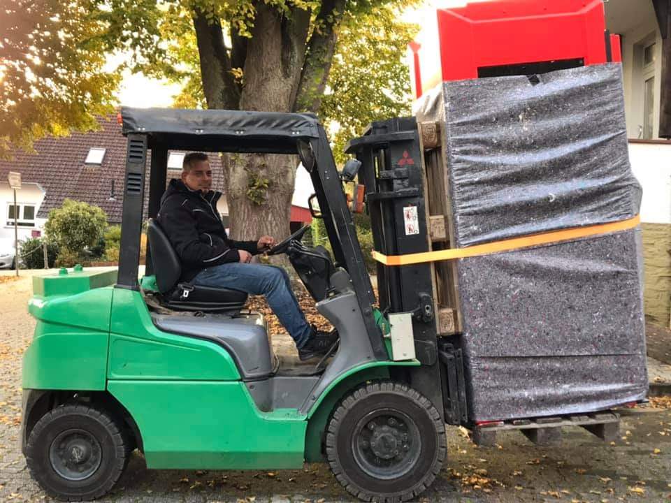 VERLEIHFIX - Verleih und Vermietung von Baumaschinen und Geräten für Idstein - Limburg - Wiesbaden - Frankfurt - Koblenz - Sponsoring Ortsbereirat und Förderverein Kesselbach