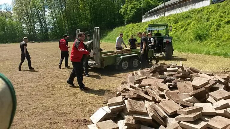 VERLEIHFIX - Verleih Vermietung Minibagger Baumaschinen - Frankfurt, Wiesbaden, Idstein, Mainz - SC Daisbach 01