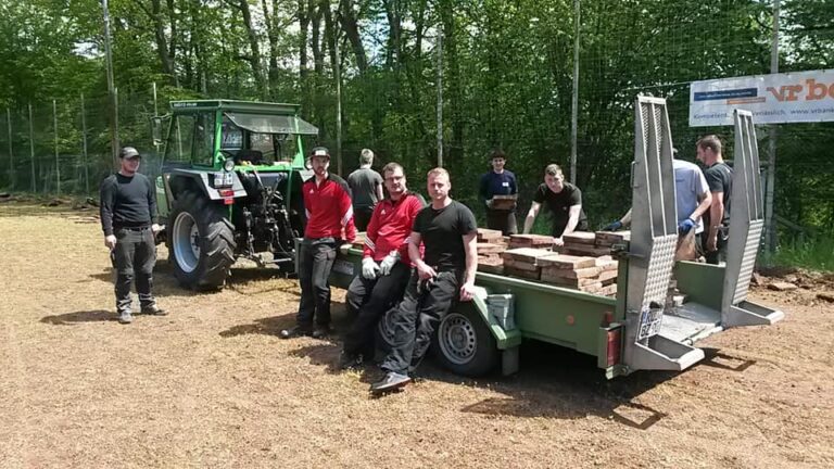 VERLEIHFIX - Verleih Vermietung Minibagger Baumaschinen - Frankfurt, Wiesbaden, Idstein, Mainz - SC Daisbach 04